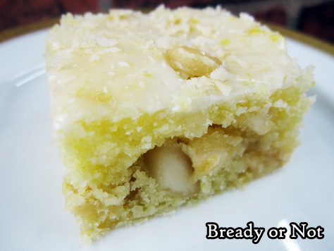 Bready or Not: Lemony Macadamia Nut Blondies 