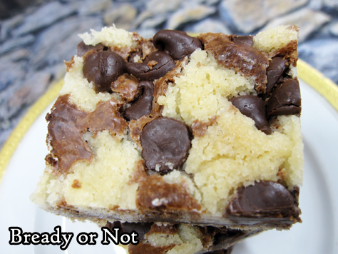 Bready or Not: Chocolate Crumble Bars 