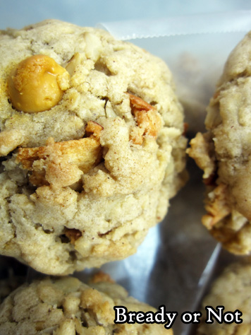 Bready or Not Original: Chewy Oatmeal Apple Chip Cookies 